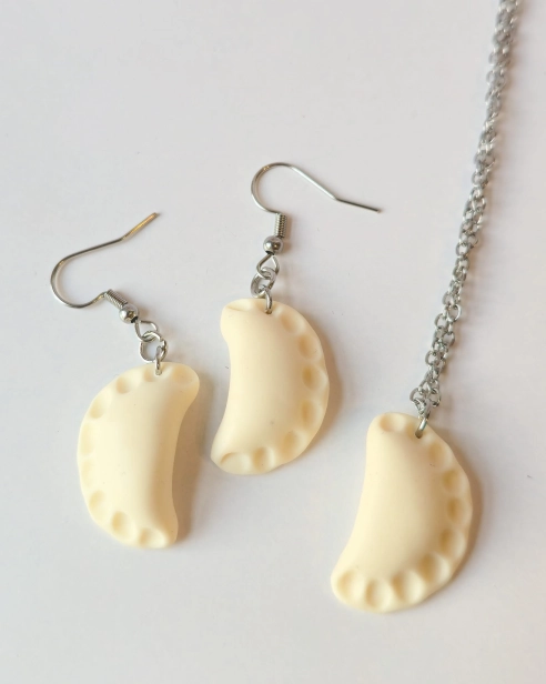 pierogi_rekodzielo_fimo.jpg