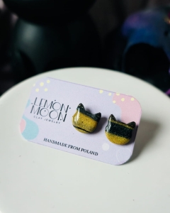 Kolczyki sztyfty koty czarno- złote błyszczące